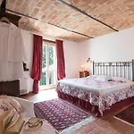 Landhaus Albarossa Nizza Monferrato