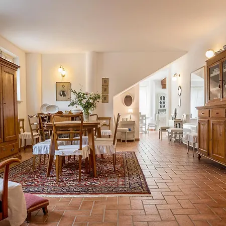 Casa di campagna Albarossa