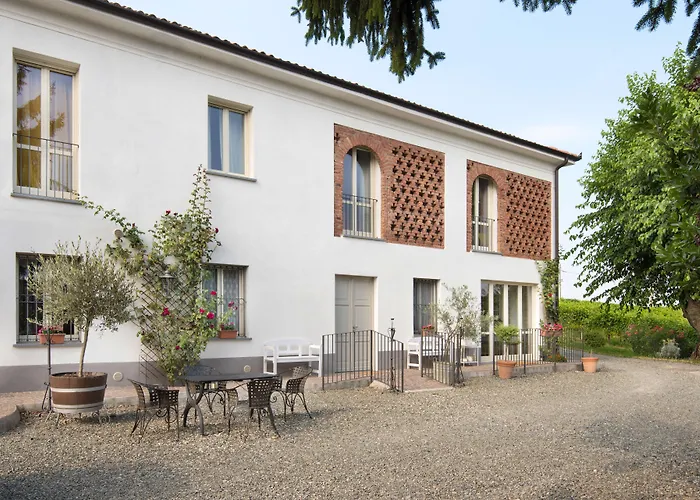 Albarossa Gospodarstwo wiejskie Nizza Monferrato